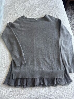 Garnet Hill Heather Gray Cashmere Sweater with lace trim